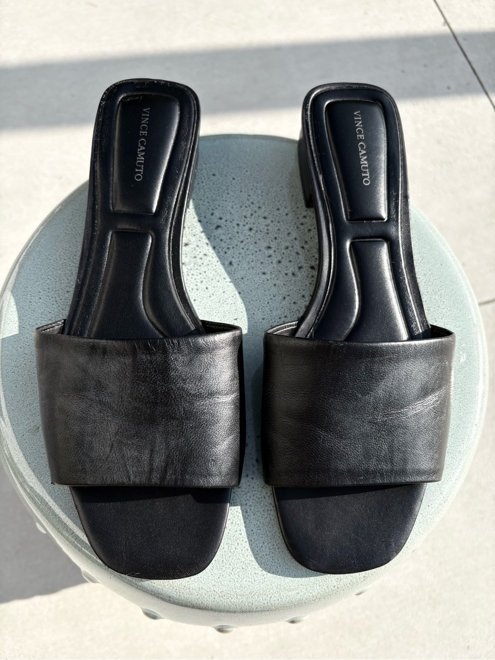 Women’s Vince Camuto Black Leather Slide Mules Size 9.5